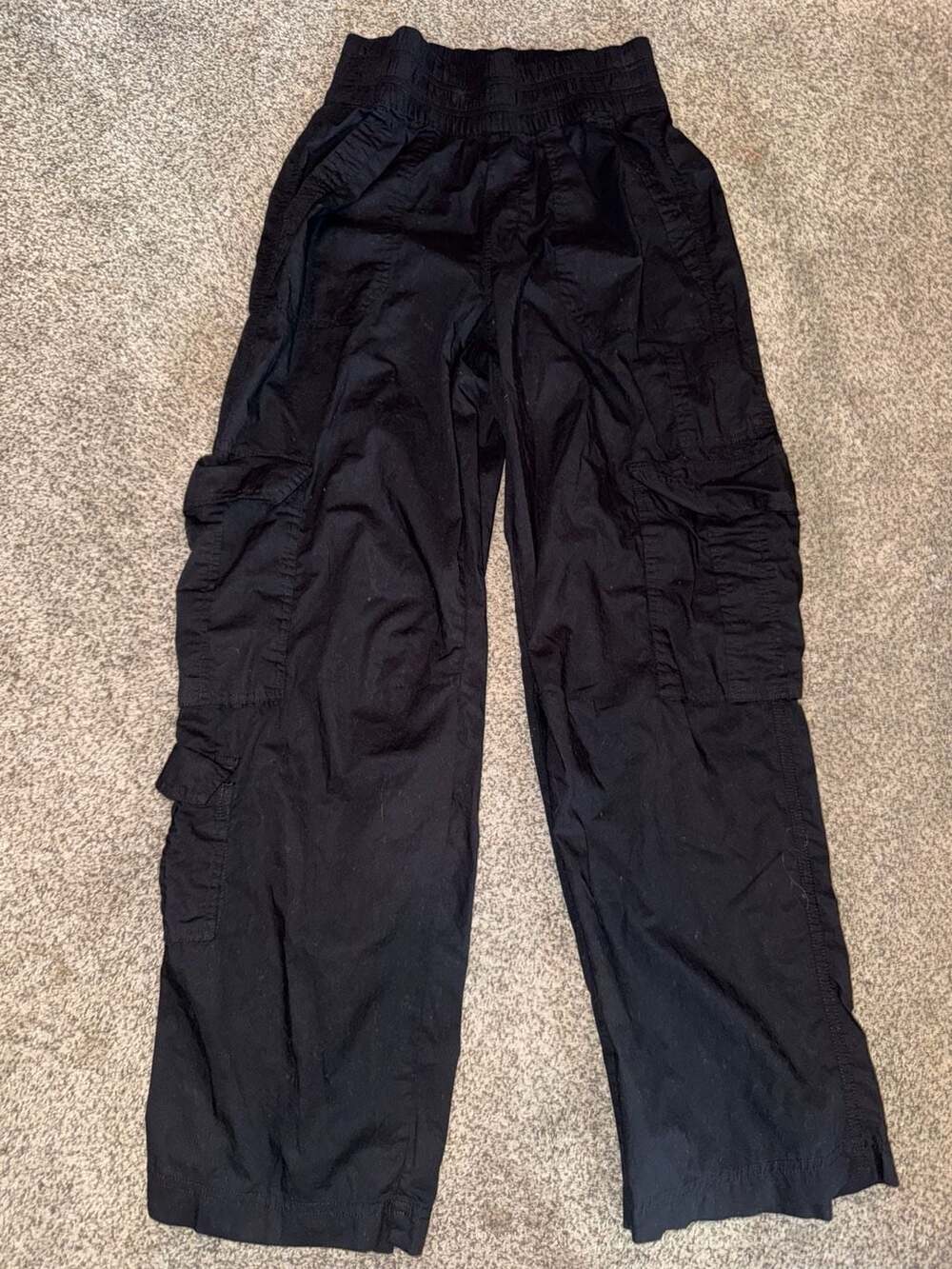 Aerie Black Low Rise Ruched Parachute Cargo Pants